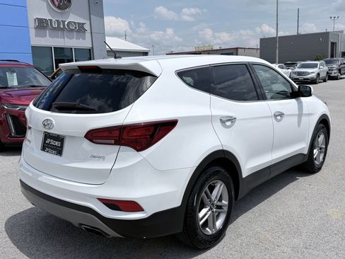 Used 2018 Hyundai Santa Fe Sport FWD image 5