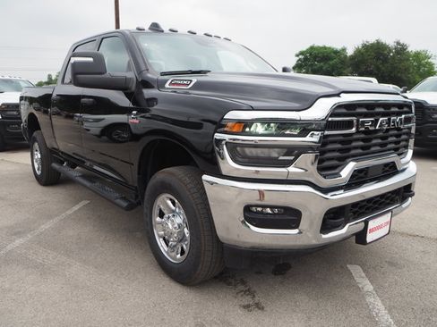 Certified 2025 RAM 2500 Tradesman image 4