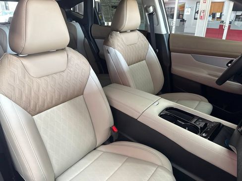 New 2026 Nissan Murano Platinum w/ Technology Package AWD/4WD image 24