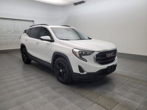 Used 2020 GMC Terrain SLE w/ Driver Convenience Package FWD image 13
