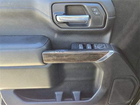 Used 2020 GMC Sierra 1500 Elevation w/ Trailering Package image 17