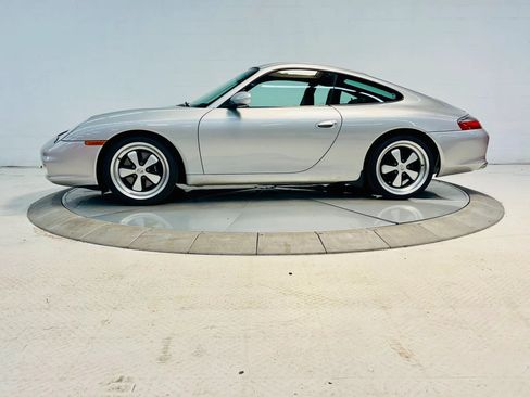 Used 2002 Porsche 911 GT3 RS image 2