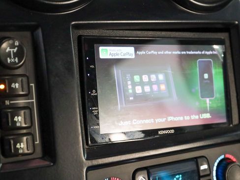 Used 2003 HUMMER H2 w/ Preferred Equipment Group AWD/4WD image 12