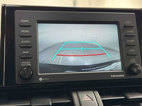 Certified 2021 Toyota RAV4 LE AWD/4WD image 19