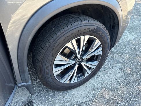 Used 2022 Nissan Rogue SV FWD image 26