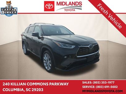Used 2023 Toyota Highlander Limited