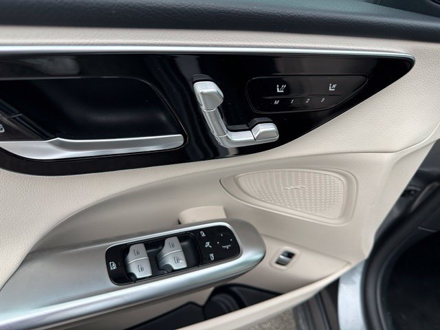 Used 2024 Mercedes-Benz C 300 4MATIC Sedan image 19