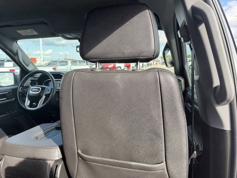 Used 2024 GMC Sierra 1500 SLT image 39