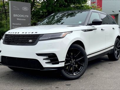 New 2026 Land Rover Range Rover Velar Dynamic SE