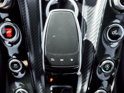 Used 2018 Mercedes-Benz AMG GT R image 69