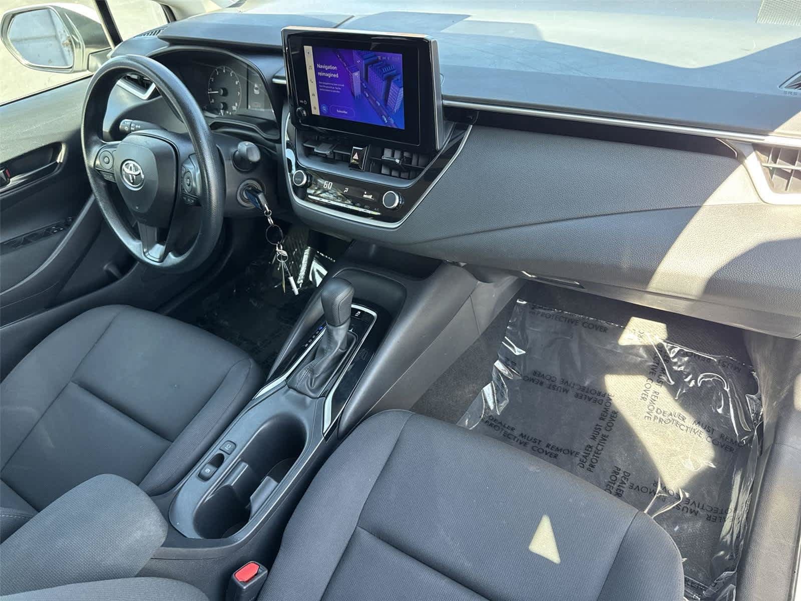 Used 2024 Toyota Corolla LE FWD image 13