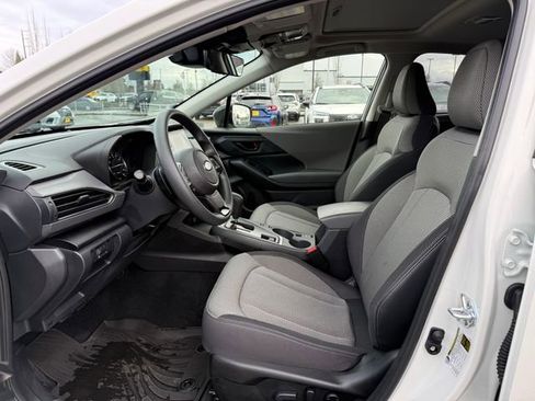 Used 2024 Subaru Crosstrek 2.0i Premium image 16