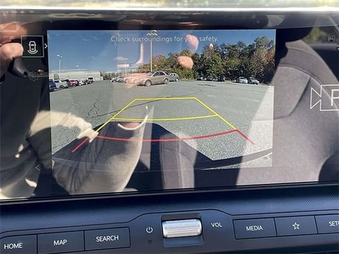 New 2025 Kia K4 LXS image 21