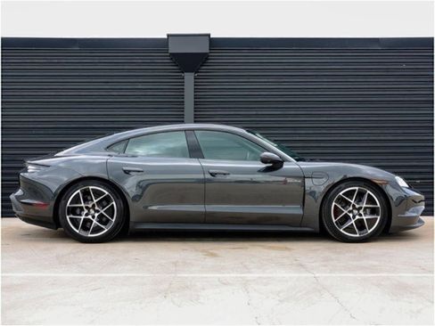 New 2025 Porsche Taycan image 8