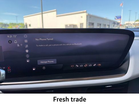 Used 2024 Buick Envision Avenir image 16