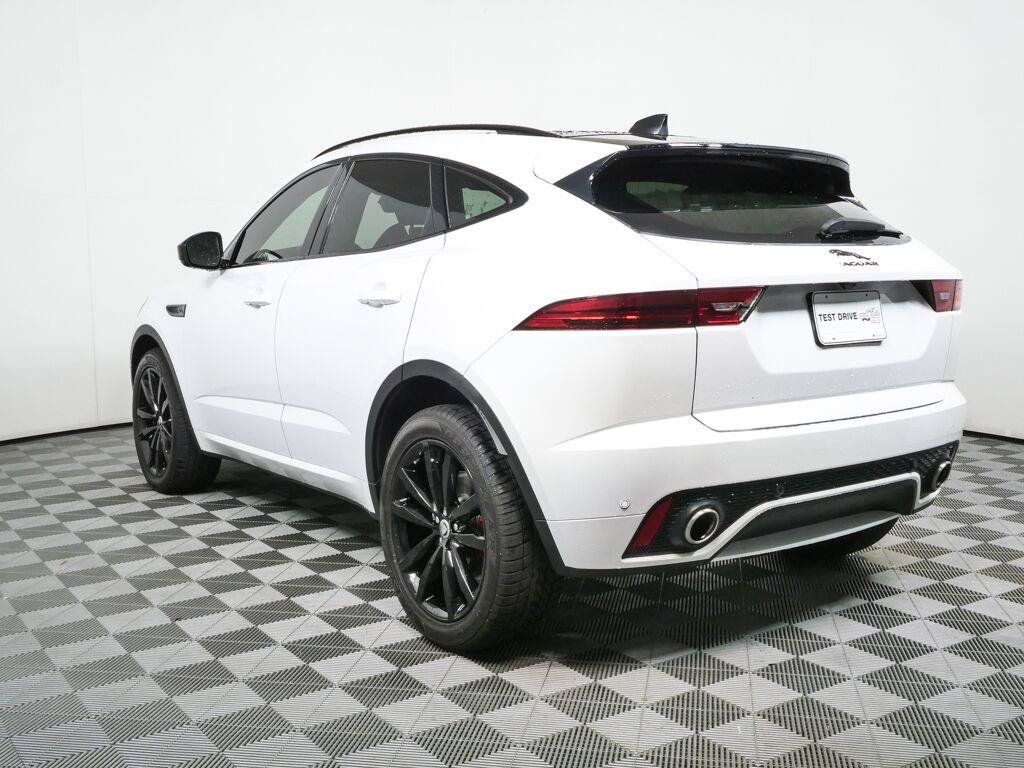 Used 2024 Jaguar E-PACE R-Dynamic SE AWD/4WD image 3