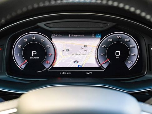 Used 2020 Audi Q8 Premium Plus image 19