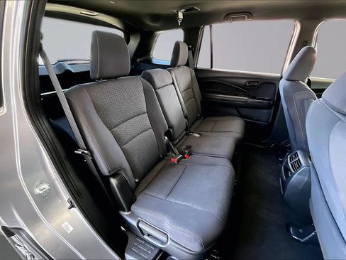 Used 2021 Honda Passport Sport image 22