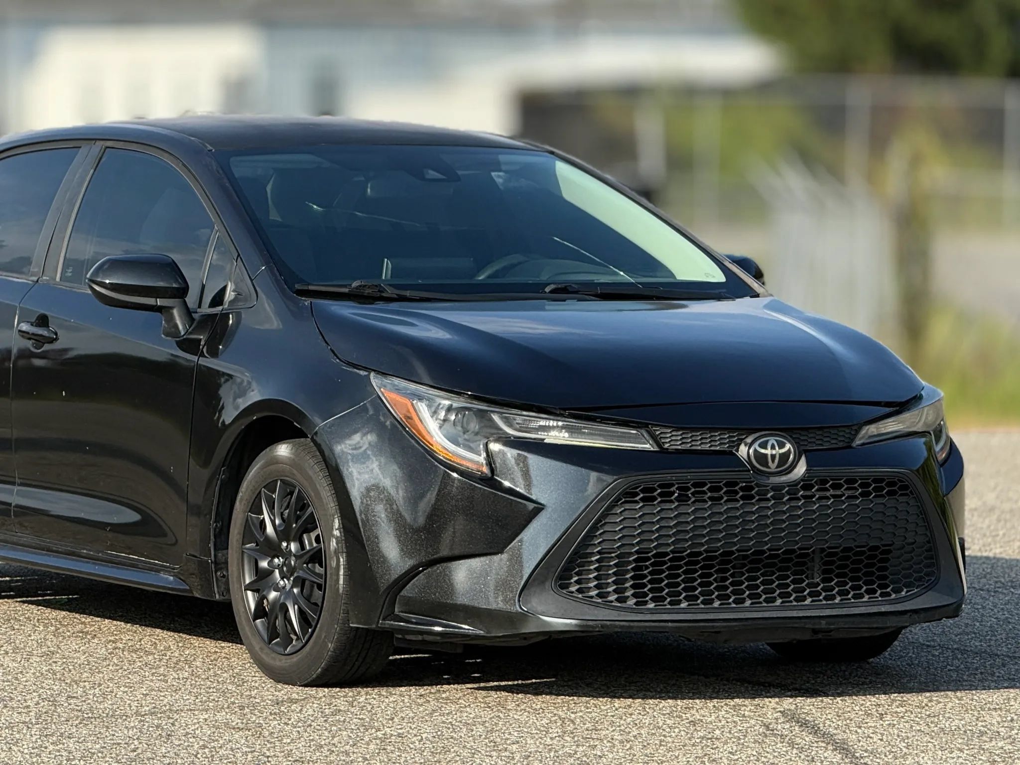 Used 2021 Toyota Corolla LE FWD image 15