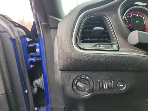 Used 2021 Dodge Challenger R/T Scat Pack image 17