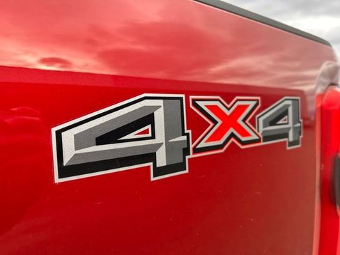 Used 2025 Ford F350 Lariat image 11