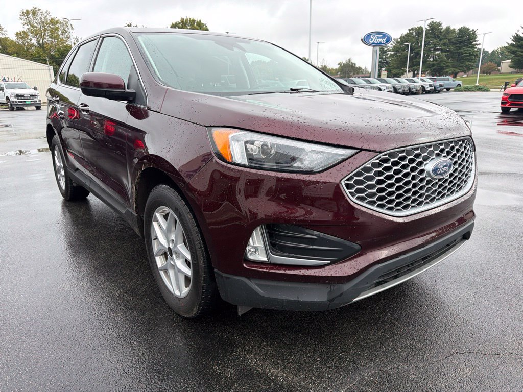 Used 2023 Ford Edge SEL w/ Convenience Package AWD/4WD image 6