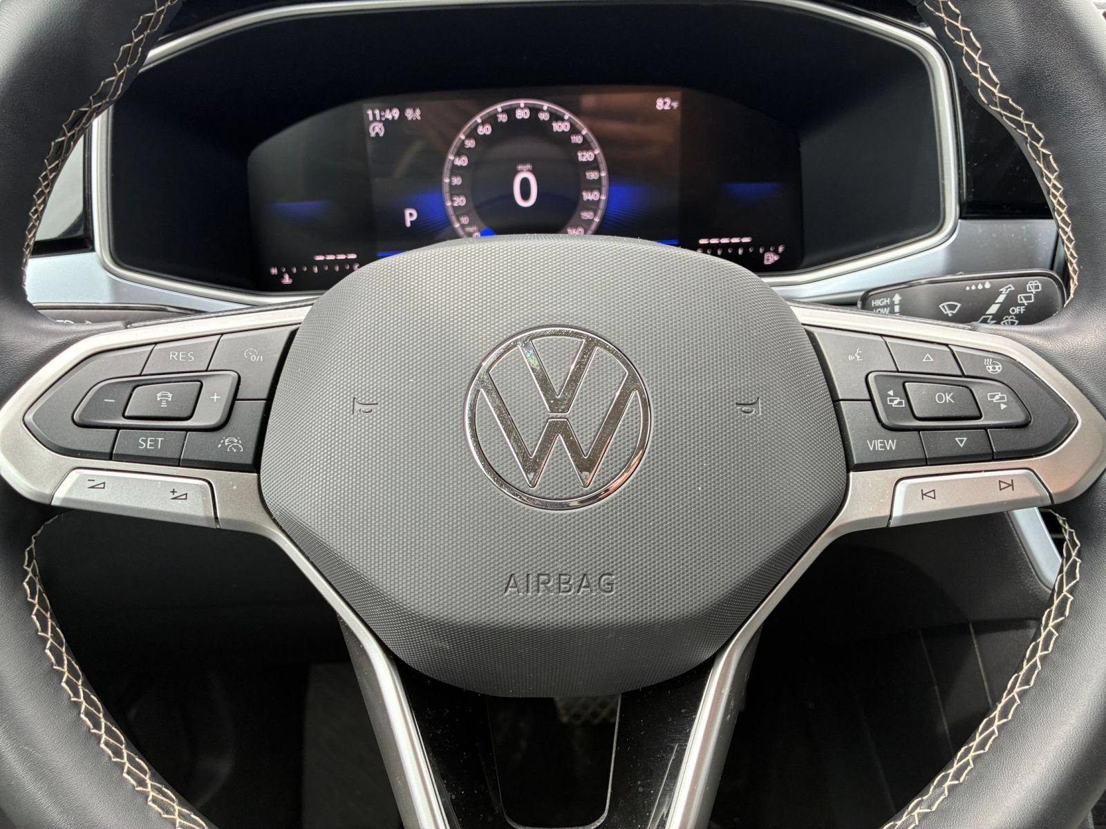 Used 2026 Volkswagen Taos SE AWD/4WD image 28