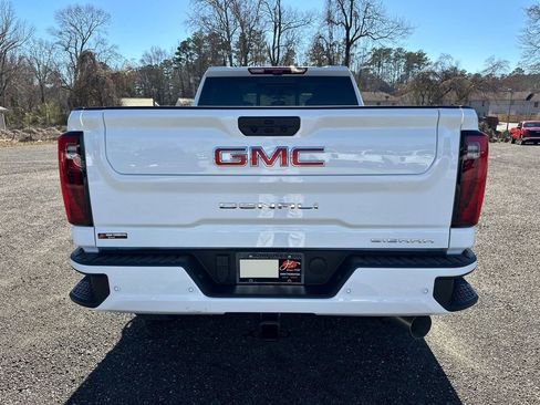 New 2026 GMC Sierra 2500 Denali w/ Denali Reserve Package AWD/4WD image 7