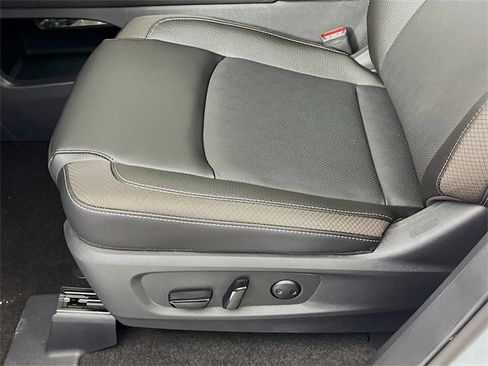 New 2026 Nissan Pathfinder SL image 18