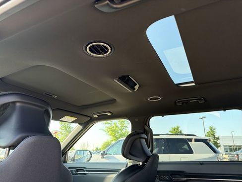 New 2026 Kia EV9 Land AWD/4WD image 18