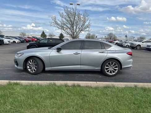 Used 2023 Acura TLX image 7