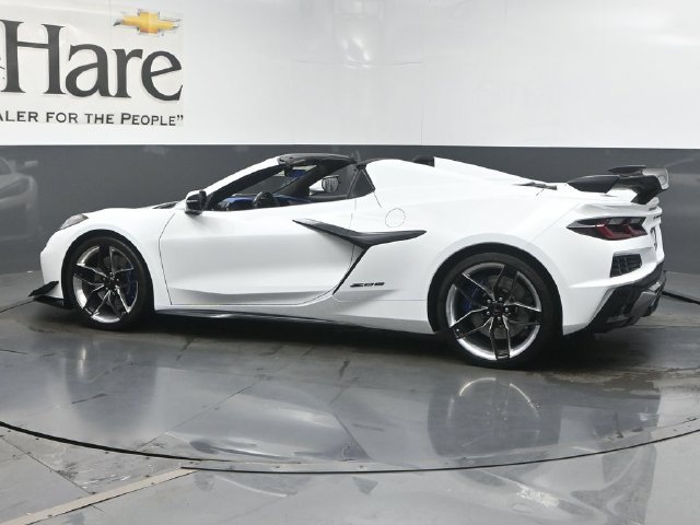 New 2027 Chevrolet Corvette Z06 RWD image 36