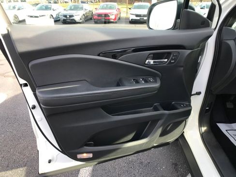 Used 2019 Honda Passport Touring image 15