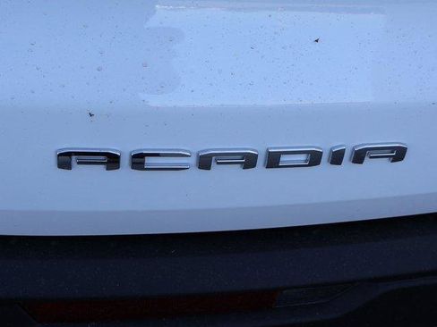 New 2026 GMC Acadia Elevation image 18