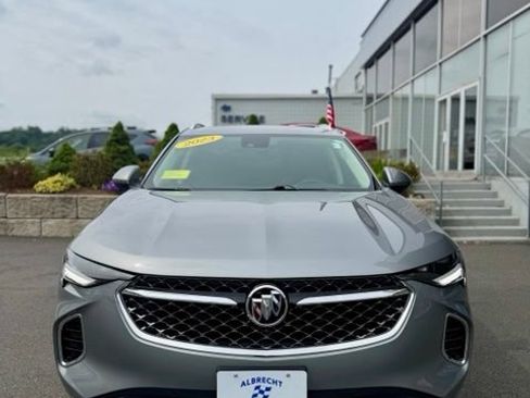 Used 2023 Buick Envision Avenir AWD/4WD image 2