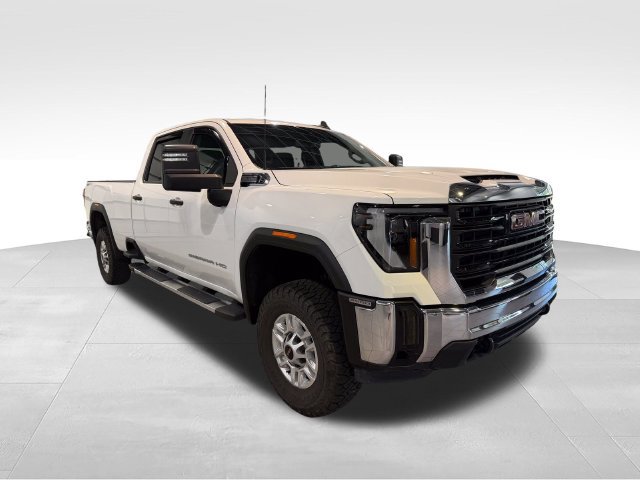 Used 2025 GMC Sierra 2500 Pro w/ Convenience Package AWD/4WD image 3