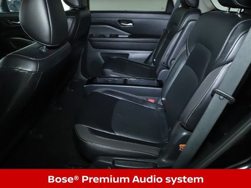 Certified 2023 Nissan Pathfinder SL w/ SL Premium Package AWD/4WD image 17