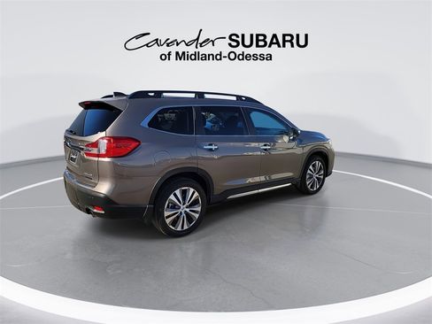 Used 2021 Subaru Ascent Touring w/ Popular Package #2 image 8