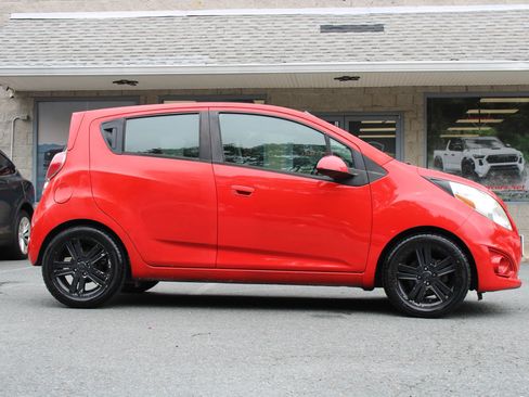 Used 2014 Chevrolet Spark LT image 21