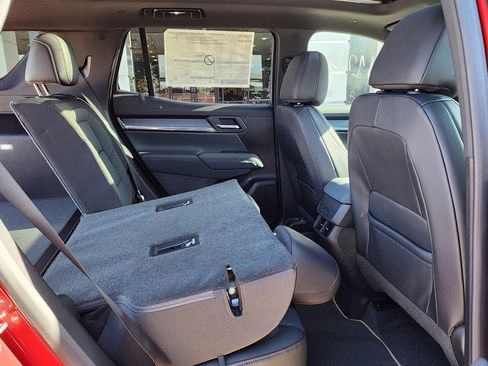 New 2026 GMC Terrain AT4 w/ Convenience Package III image 46