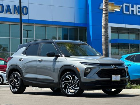 New 2026 Chevrolet TrailBlazer RS FWD image 2