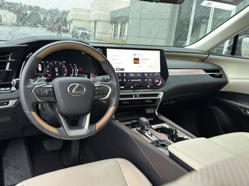 Certified 2023 Lexus RX 350 Premium image 16
