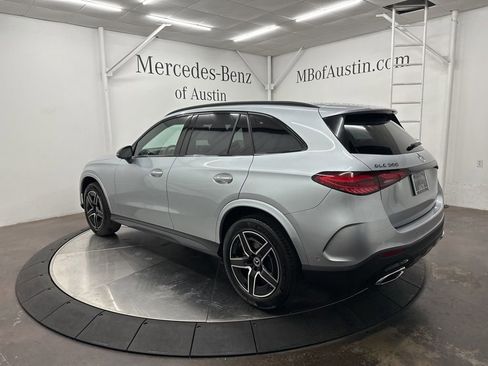 Used 2026 Mercedes-Benz GLC 300 image 5
