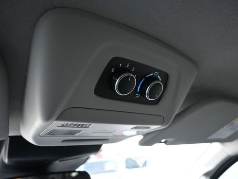 Used 2023 Ford Transit 350 XLT image 19