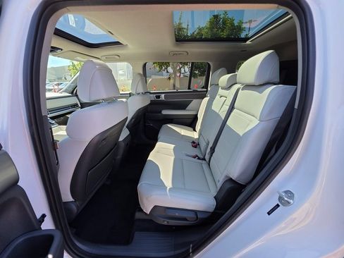 New 2025 Hyundai Santa Fe Limited image 19