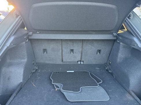 Used 2023 Audi Q3 2.0T Premium Plus w/ Premium Plus Package image 32