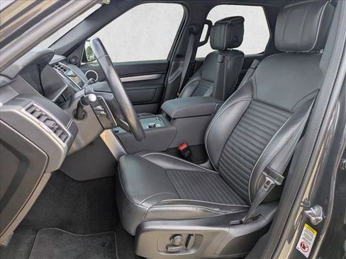 Used 2022 Land Rover Discovery HSE R-Dynamic image 17