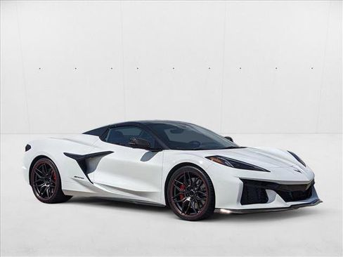New 2025 Chevrolet Corvette Z06 RWD image 8
