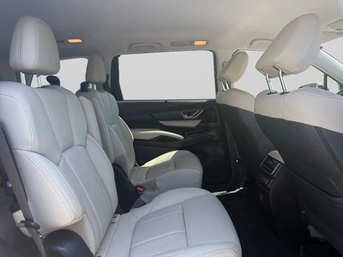 Used 2019 Subaru Ascent Limited AWD/4WD image 31
