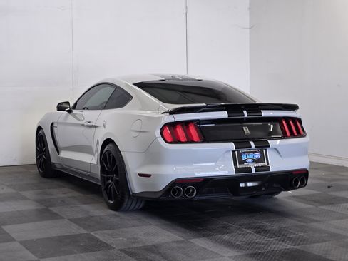 Certified 2017 Ford Mustang Shelby GT350 RWD image 5